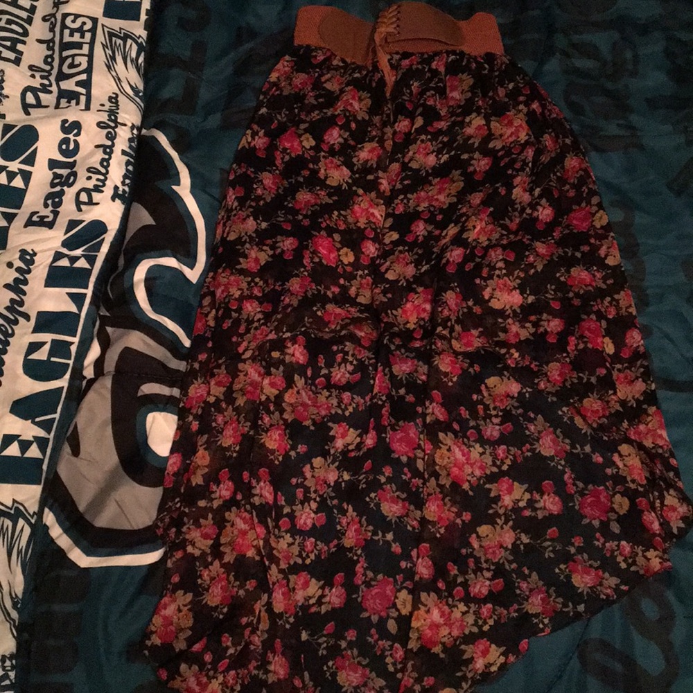 Really cute skirt perfect for summer/spring